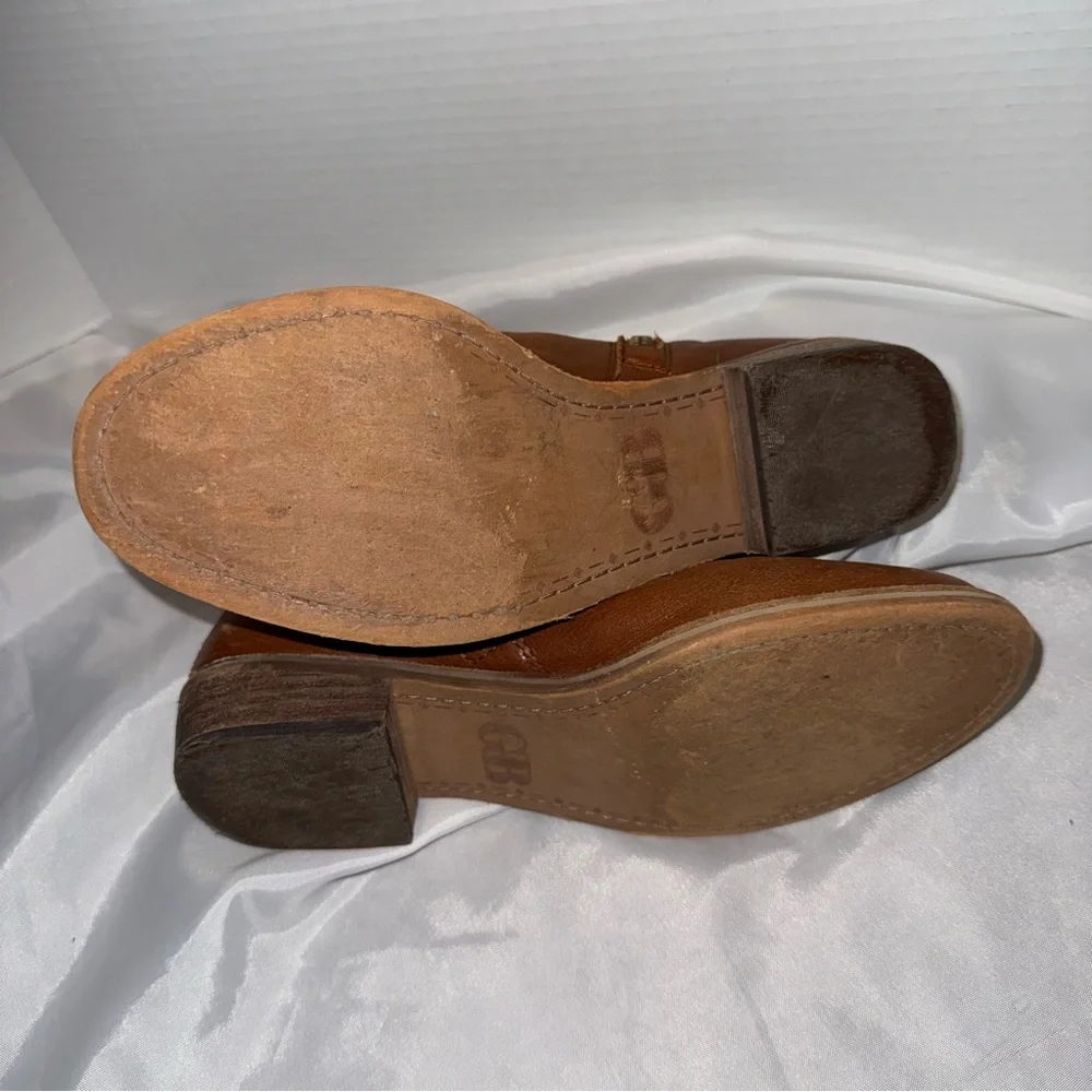 Ladies Size 7 M Brown Leather Ankle Boots w/Zippers‎ Casual Chic Distressed